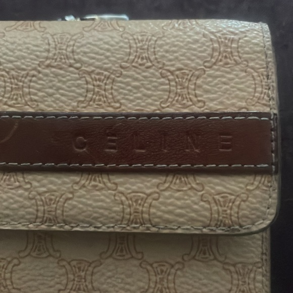 CELINE Macadem Tan Small wallet 🤎 - Picture 4 of 16